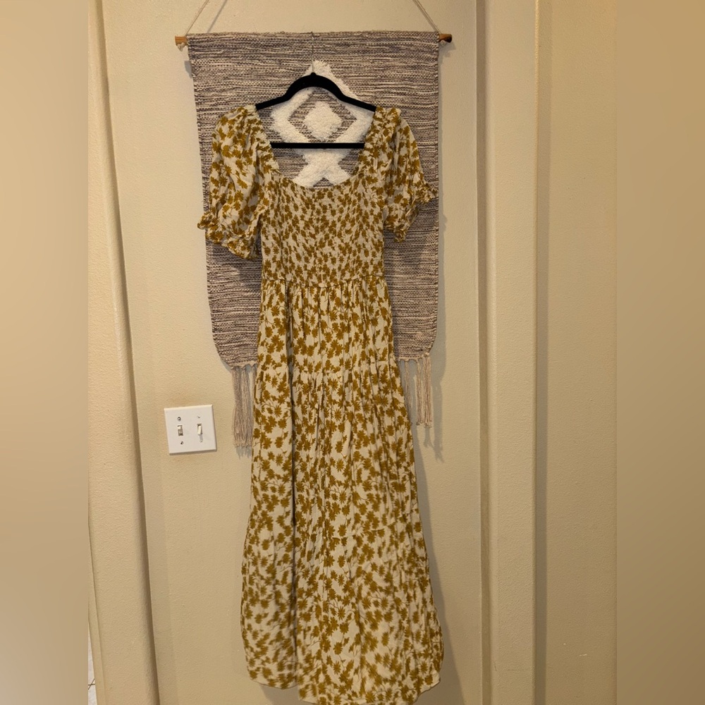 Boho Yellow and White Puff Sleeve Sundress